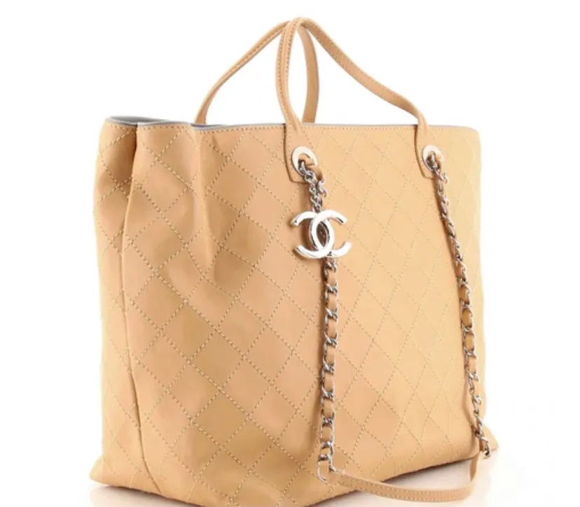 CHANEL CC CHARM CHAIN SHOPPING TOTE