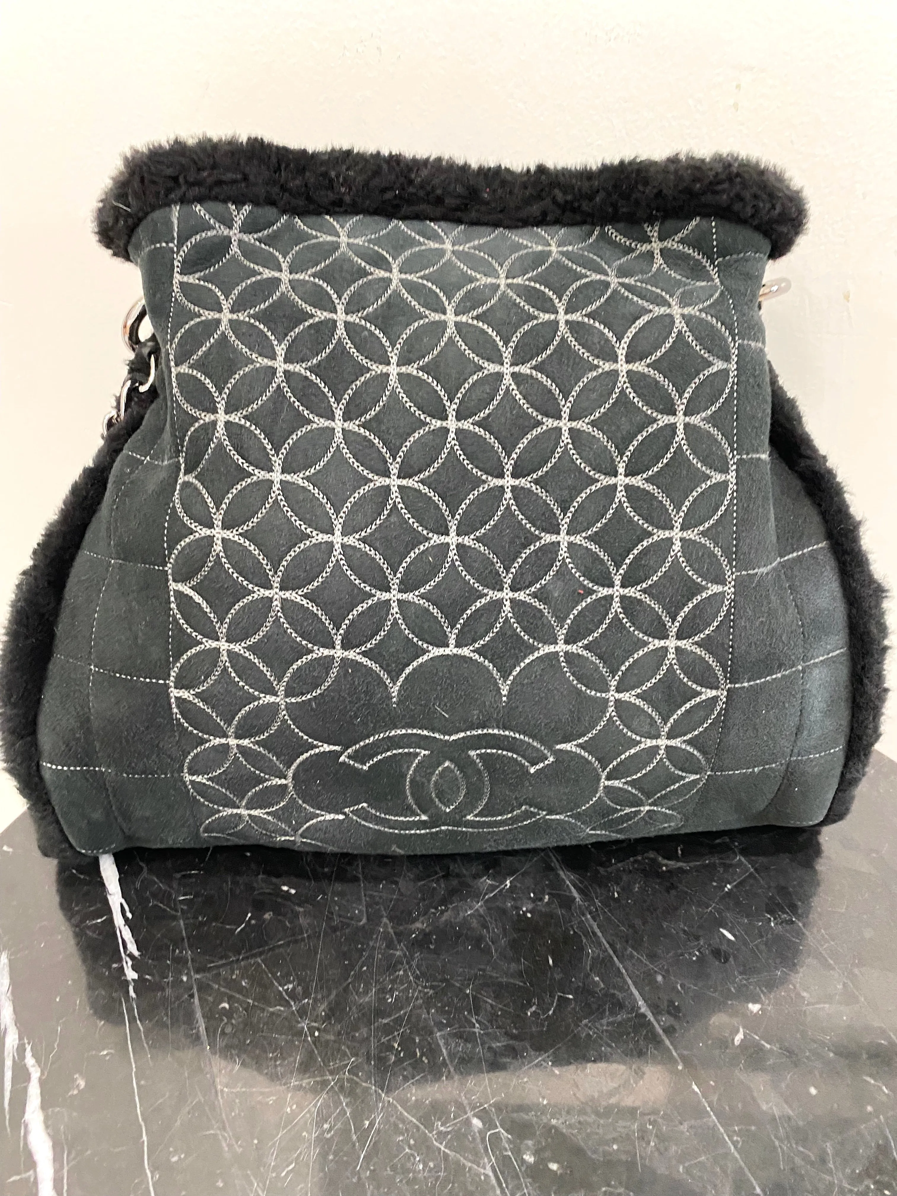 CHANEL SQUARE STITCH QUILTED SHEARLING TOTE BAG