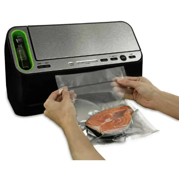 FoodSaver FSFSSL4440-000 2-In-1 Vacuum Sealer, Compact Upscale Design