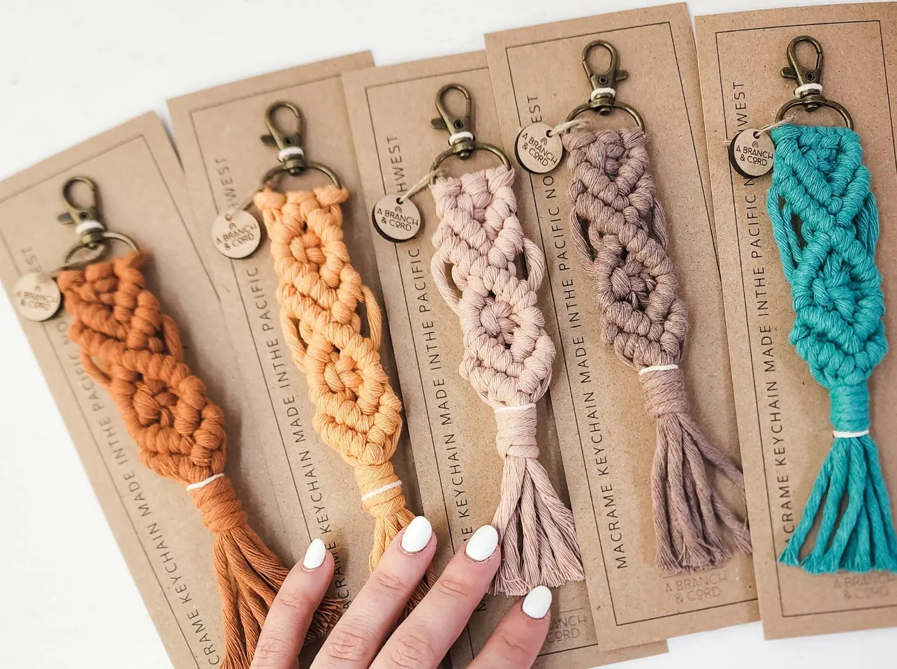 Handmade Macramè Keychains. Be in style!