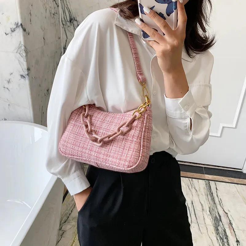 Knitted Soft Cloth Shoulder Bag With Light Acrylic Chain